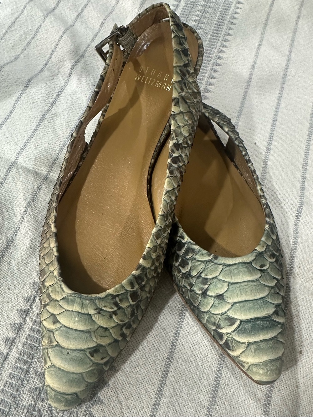 Stuart Weitzman Sage Green Snakeskin Pointed-Toe Slingback Flats Sz 6.5